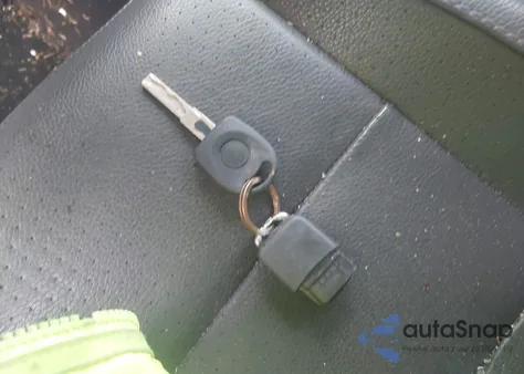 2008 Volkswagen Jetta Se/Sel z USA, uszkodzony, nr VIN 3VWRZ71K38M186807